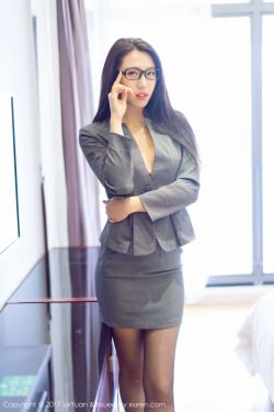 我被带到满是玩具的房间挑调作文
